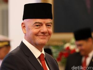 Presiden FIFA Diduga Biayai Wanita Simpanan Saat Jadi Sekjen UEFA