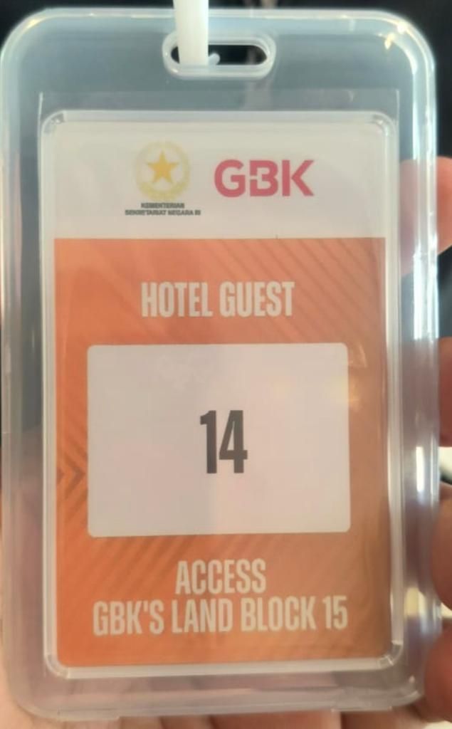 Keluar Masuk Hotel Sultan Wajib Lapor