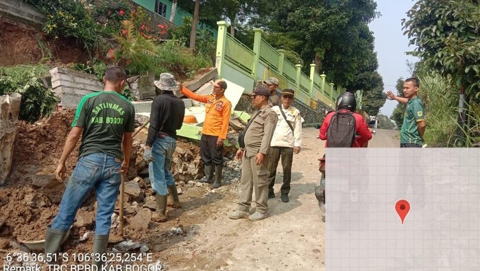 Longsor di Bogor (dok. BPBD Bogor)