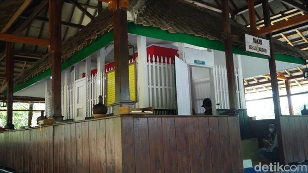 Makam Mbah Alun di Lamongan