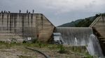 Bisa-bisanya Penahan Banjir Bandang Jadi Tempat Piknik