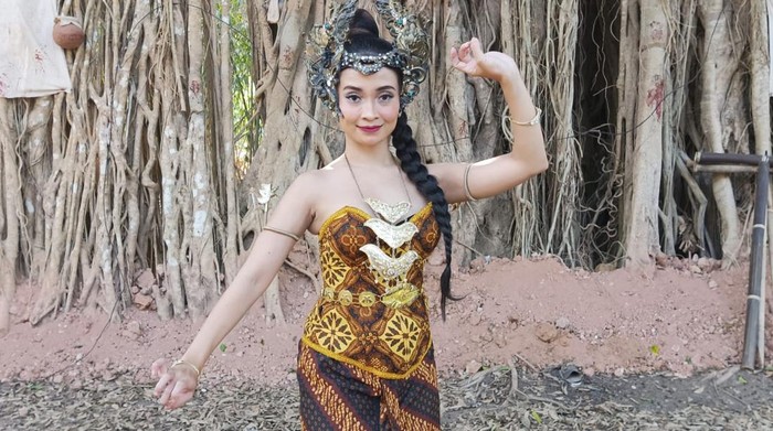 Mila Rosinta Totoatmojo