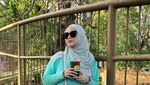 Okie Agustina, Ibu Kiesha Alvaro yang Doyan Ngopi dan Nongkrong di Kafe