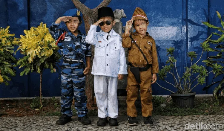 Foto Seri Calon Pahlawan Masa Depan Versi Anak-anak TK