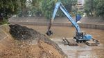Pengerukan Kali Ciliwung Terus Dikebut