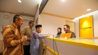 Dengan membuka KCPS Kelapa Gading yang tak lain untuk memperluas jangkauan layanan syariah UUS Maybank Indonesia di tengah keragaman profil masyarakat, kegiatan ekonomi dan perdagangan di Jakarta Utara dan Jakarta Timur.