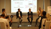Aplikasi ini sudah dapat diunduh oleh pengguna Android, melalui Playstore dan dapat dimanfaatkan untuk mencek credit score, data riwayat kredit, memantau kredit yang sedang berjalan, serta memastikan akurasi dan keterkinian data. Dalam waktu dekat, pengguna iOS juga dapat mengunduhnya melalui App Store.