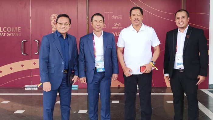 Pj Gubernur Jateng Datangi Stadion GBT