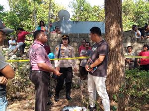 Pergi Cari Kayu Api, Lansia Tewas Tergeletak di Bawah Pohon Kelapa