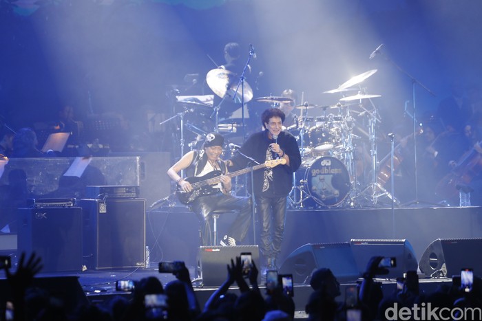 God Bless di Konser 5uper Group