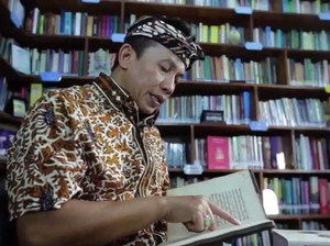 Cerita Prof Oman, Pelindung Manuskrip Nusantara Penerima Habibie Prize 2023