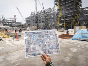 Potret Terkini Smelter Freeport di Gresik yang Sudah 80%