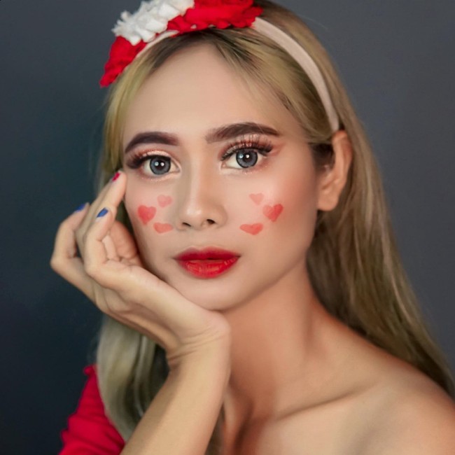 Melalui akun Instagram pribadinya Rumiyati kerap membagikan konten-konten seputar kecantikan. Kini dirinya sudah berhasil mengumpulkan pengikut lebih dari 113.000. Foto: Instagram/@arumi_ningsihh