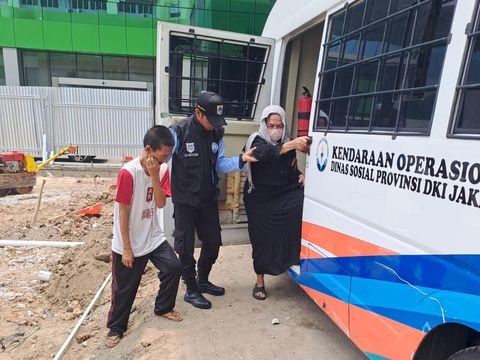 Seorang siswi SD di Matraman, Jaktim, menjadi korban pelecehan seksual. Polisi merespons saat pihak korban belum sempat melaporkan kasus tersebut. (dok Polsek Matraman)