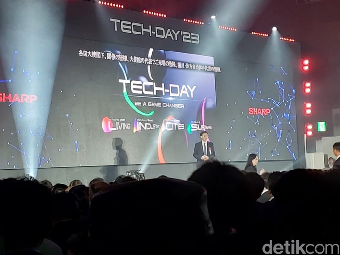 Sharp Tech Day