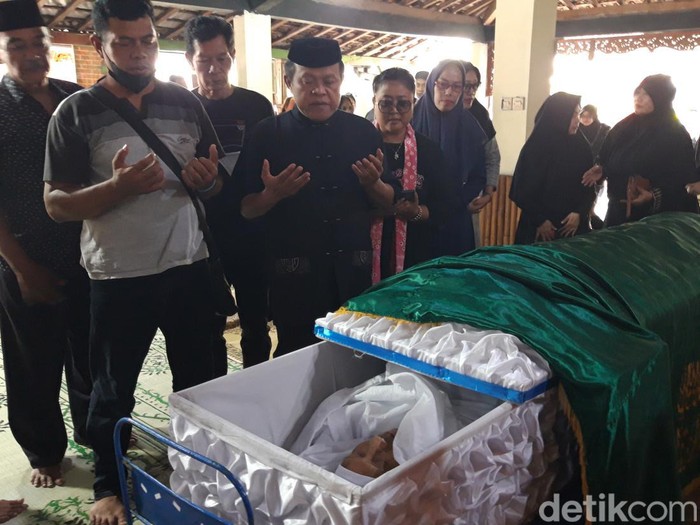 Suasana rumah duka Cak Diqin di Boyolali, Jumat (10/11/2023) siang.