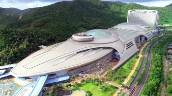 Taman Hiburan Chimelong hanya salah satu bagian dari rencana pembangunan resor yang ambisius, yang pertama kali dibuka sembilan tahun lalu yakni dengan pembukaan Ocean Kingdom Park. Dua taman selanjutnya direncanakan segera dibangun, termasuk taman safari. Foto: ThemeParx