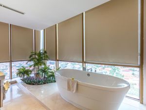 9 Hotel dengan Fasilitas Bathtub di Surabaya untuk Rekomendasi