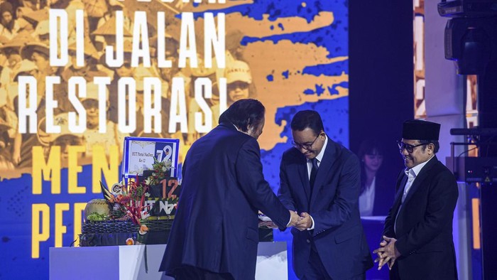 Anies dan Cak Imin Hadiri HUT ke-12 NasDem Bakal capres Koalisi Perubahan Anies Baswedan menghadiri perayaan HUT ke-12 Partai NasDem di NasDem Tower, Jakarta, Sabtu (11/11/2023). Anies hadir bersama bakal cawapres Muhaimin Iskandar atau Cak Imin.