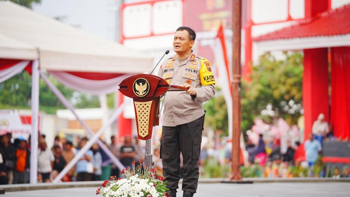 Apel pasukan TNI-Polri di Jateng di hadapan Kapolri Jenderal Listyo Sigit Prabowo dan Panglima TNI Laksamana TNI Yudo Margono. (Istimewa)