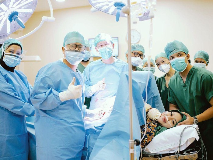 Atta Halilintar dan Aurel Hermansyah.