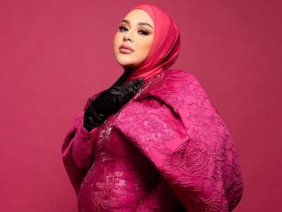 7 Gaya Bumil Aurel Hermansyah yang Baru Lahiran Anak Ke-2, Glamor Hingga Sweet