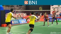 Bimo/Ziya mempersembahkan gelar juara buat klub, pelatih, dan orang tua mereka. Foto: Mercy Raya/detikcom