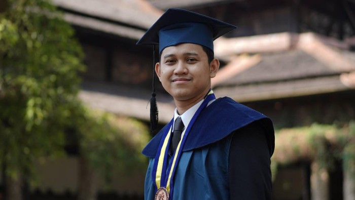 Cerita Abrar mahasiswa ITB yang lulus dengan IPK 3,98