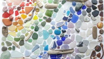 Temuan di pantai. Foto: Boredpanda