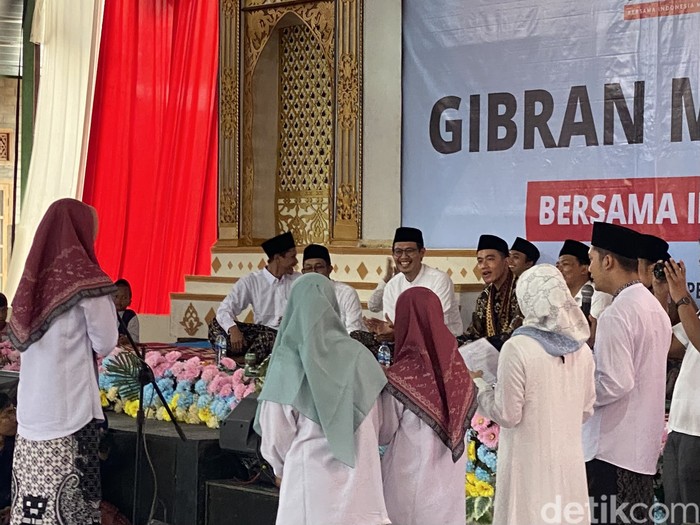 Gibran Rakabuming Raka di Lampung, 11 November 2023. (Firda CAA/detikcom)