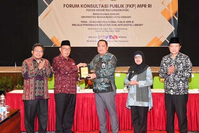 Majelis Permusyawaratan Rakyat (MPR) melaksanakan Forum Konsultasi Publik (FKP) terkait pelayanan publik yang bekerja sama dengan Universitas Muhammadiyah Palembang
