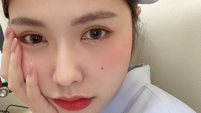 8 Foto Terbaru Perawat Cantik yang Viral di Medsos, Bikin Pasien Betah di RS