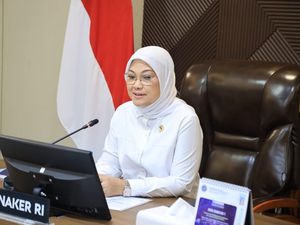 Menaker Ingatkan Pengusaha Bayar THR Karyawan Penuh, Tak Boleh Dicicil