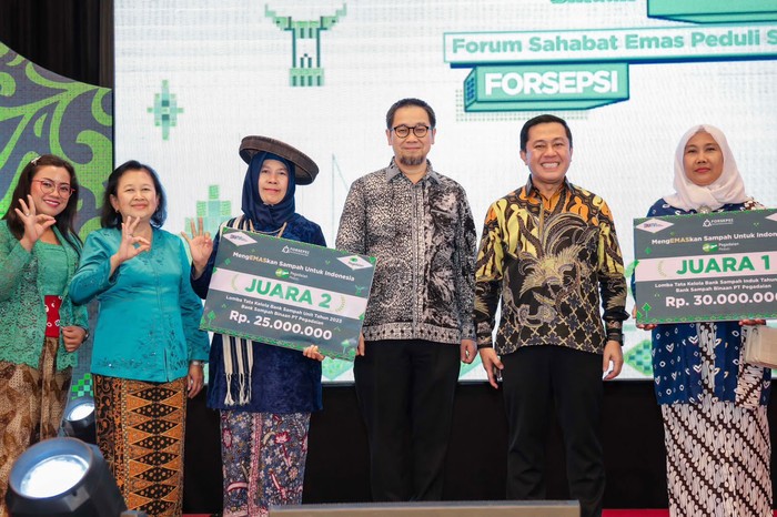 Pegadaian Beri Penghargaan untuk Bank Sampah Binaan Terbaik Se-RI