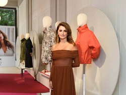 Foto: Pesona Penelope Cruz, Aktris Serba Bisa yang Kini Jadi Desainer