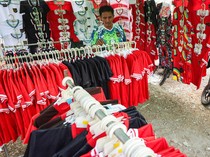 Penjualan Atribut Timnas Indonesia Semarakkan Piala Dunia U-17