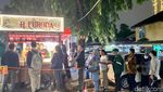 Mantap! Di Tenda Bubur H. Furoda Ada Bubur Oriental Halal Pakai Chili Oil