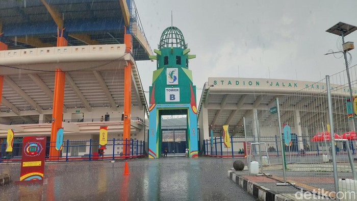 Suasana di Kawasan Stadion Si Jalak Harupat