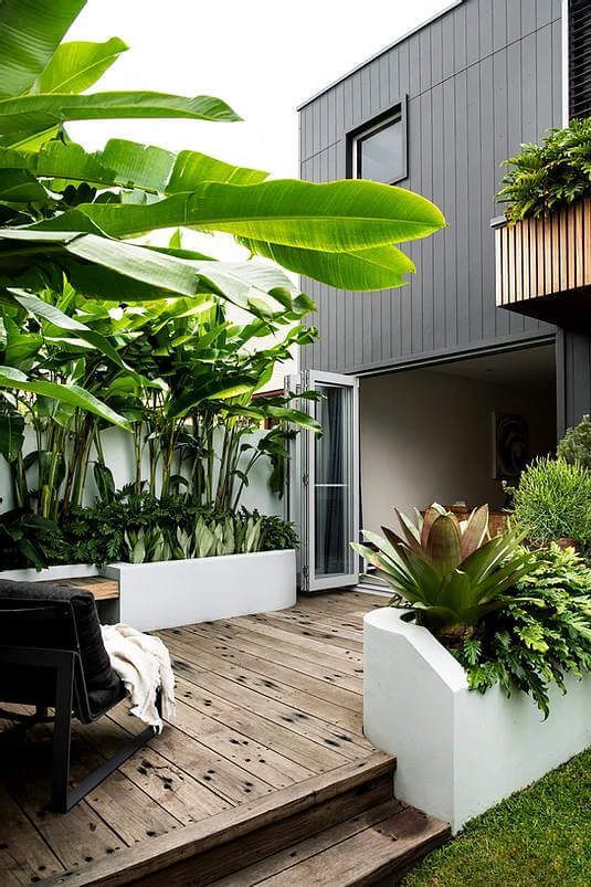 Teras Rumah Minimalis Taman Mini