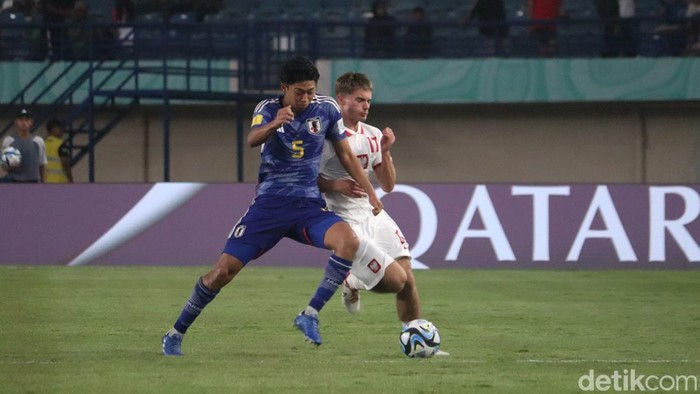 Timnas Jepang Vs Polandia di Piala Dunia U-17. Jepang berhasil mengalahkan Polandia dengan skor 1-0 di Stadion Si Jalak Harupat, Kabupaten Bandung