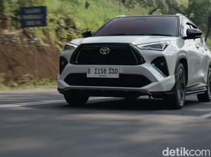 Ekstrem! Modal Rp 100 Ribu, Sanggup Nggak Yaris Cross Hybrid Tempuh Jakarta-Bandung?