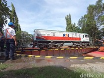 Mengenal Turn Table di Stasiun Cirebon yang Ada Sejak 1913