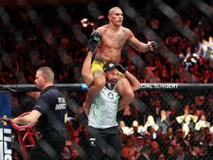 Hasil UFC 295: Alex Pereira Juara Baru Kelas Berat Ringan