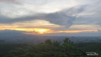 Masih di Villa La Nadiya Lampung.