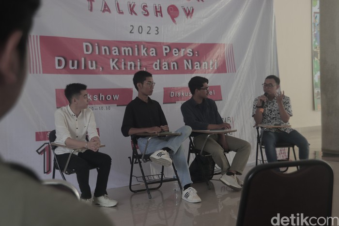 Diskusi panel SKM Bulaksumur UGM Yogyakarta