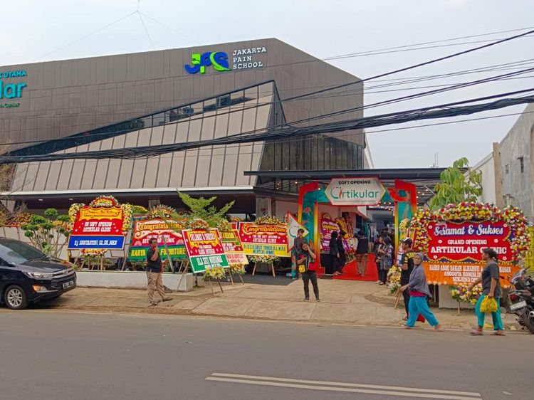 Klinik Artikular Terbesar di Indonesia Hadir di Radio Dalam