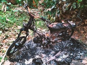 Pria Karangasem Gantung Diri di Pohon Durian, Motor Hangus Terbakar