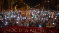 Sebelumnya sekitar 2.000 warga turun ke jalan di Barcelona, Spanyol, menuntut genosida di Gaza oleh Israel dihentikan.