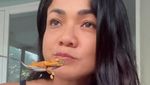 Finish Marathon 42 Kilometer, Nirina Zubir Gemar Makan Makanan Sehat