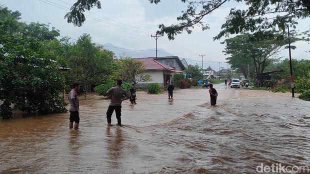 Tambang Gunung Wato-wato. Nurkholis Lamaau/detikcom